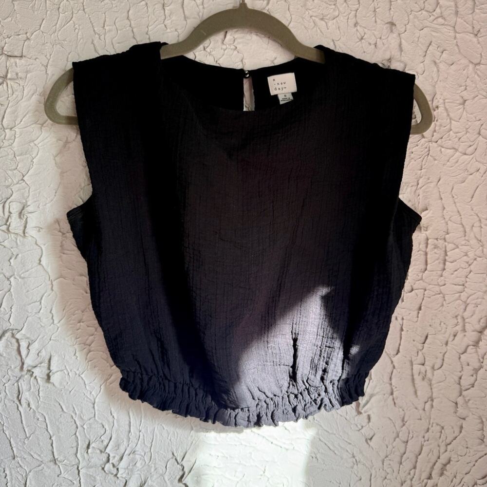 a new day Black Textured Crop Top